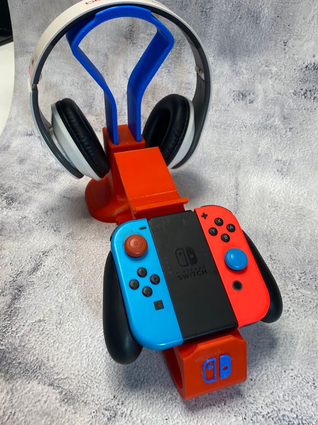 Soportes Cascos y mandos