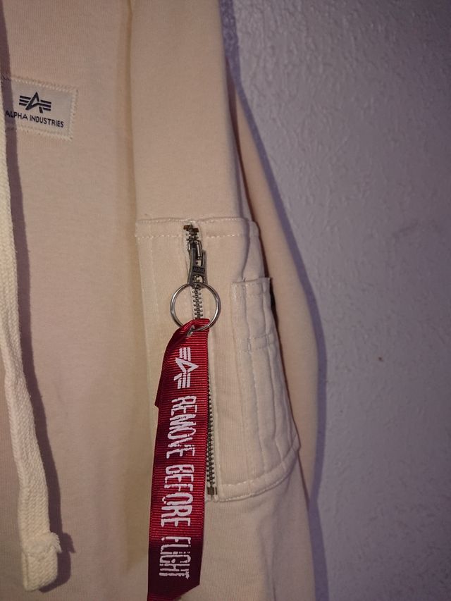 Sueter de capota Alpha Industries 