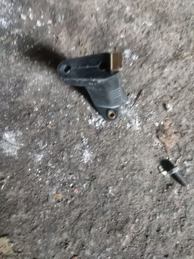 Brazo soporte goma intermitente guzzi 