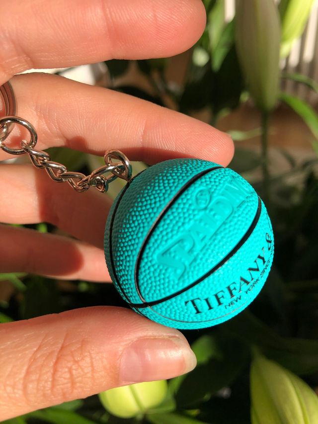Tiffanys & Co. Baloncesto Llavero