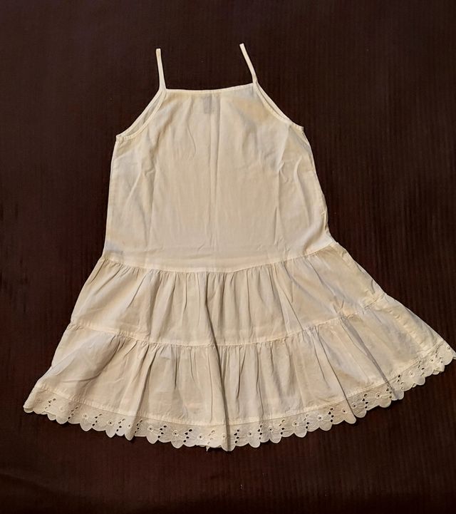 Vestido blanco de tirante fino. T. 13-14 Zara