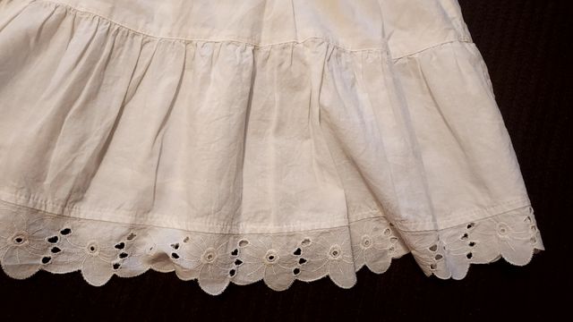 Vestido blanco de tirante fino. T. 13-14 Zara