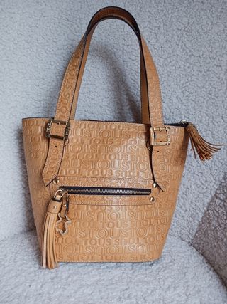 Bolso piel de "Tous ".