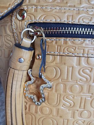 Bolso piel de "Tous ".
