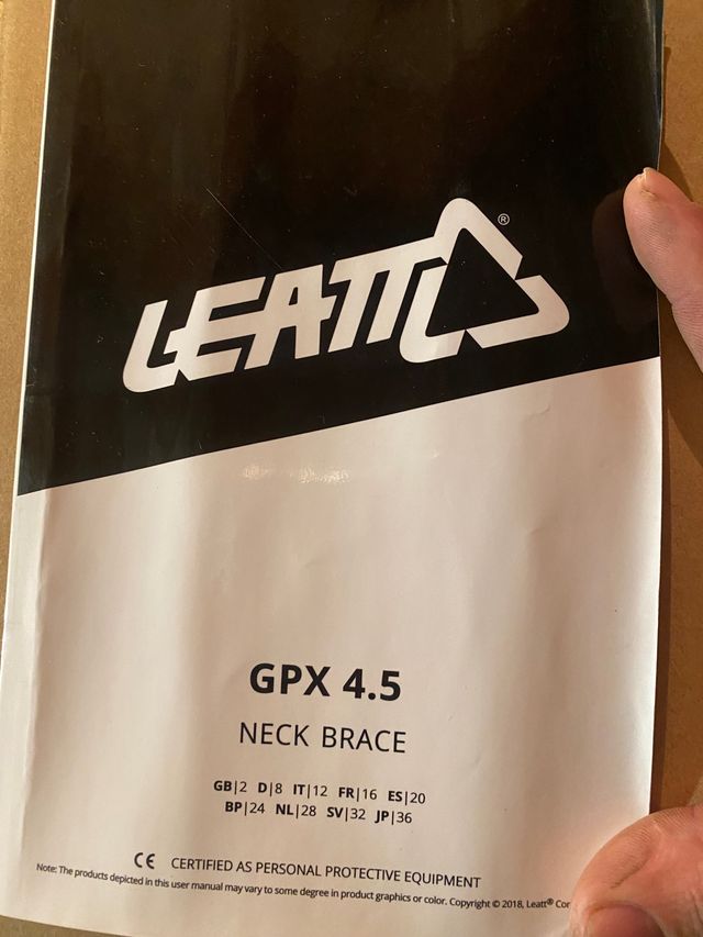 collarin leatt 4.5 four five yellow fluor