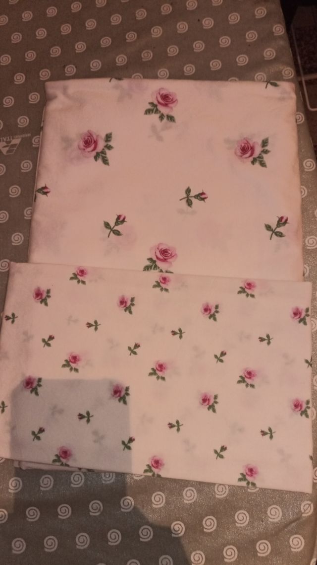 Copripiumone e federa per letto singolo