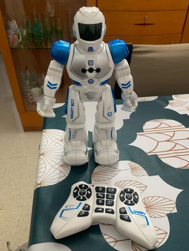 robot  XTR SMART BOT