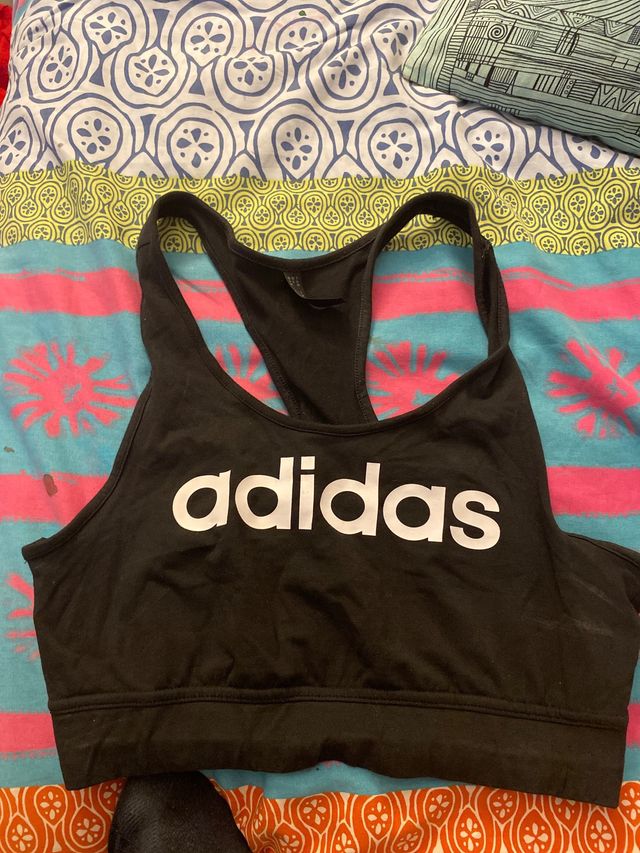 top deportivo Adidas 6€
