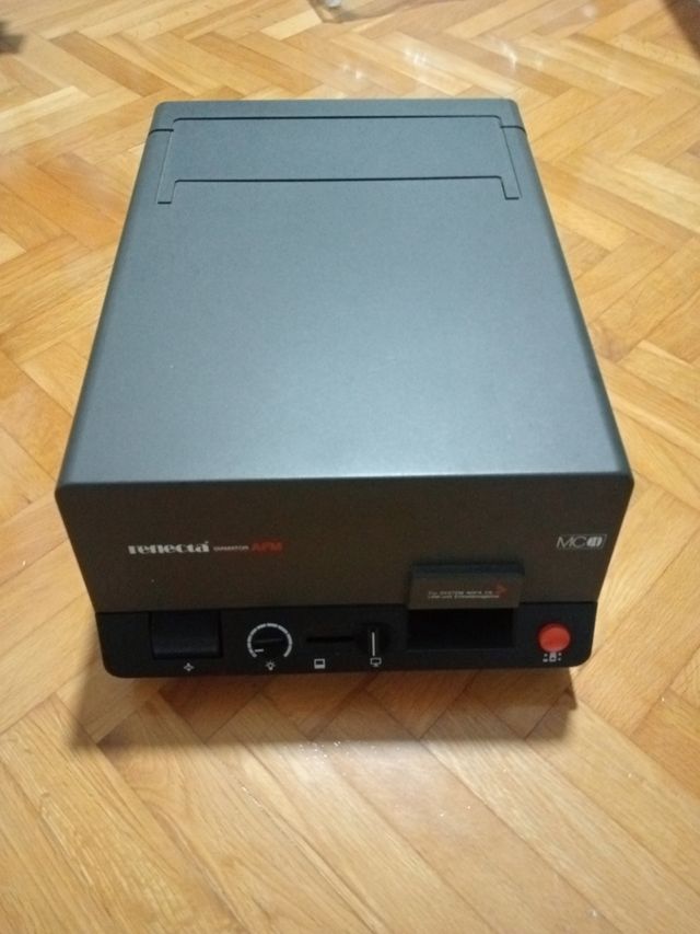 Diapositiba gailua Proyector diapositiva