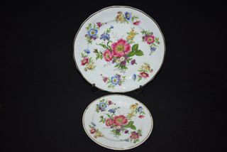 Conjunto 2 Pratos decorativos; Porcelana Disfer