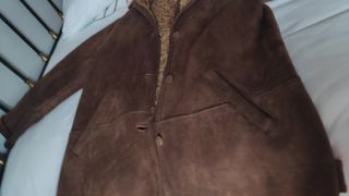 Cazadora de piel vuelta marrón oscuro