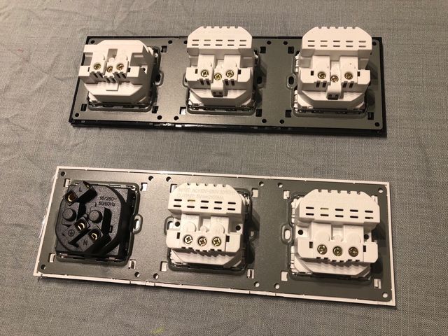 Enchufes + interruptor de cristal + usb