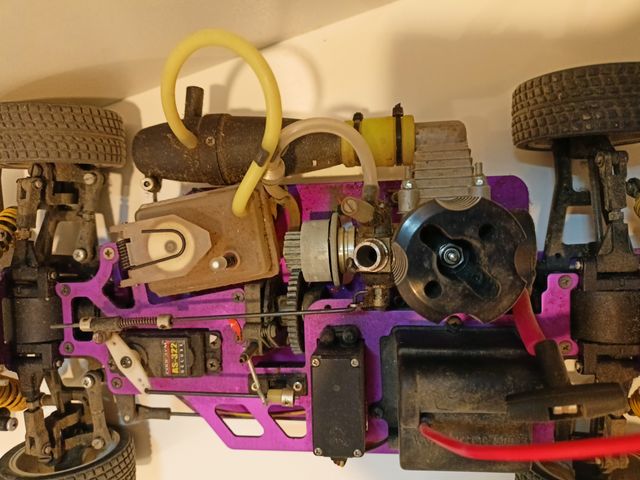 Coche RC gasolina Citroën C4 (sin chasis)