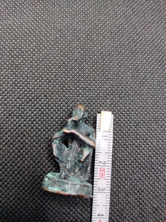 Figura del monaco buddista Luang Phor Koon Thailand