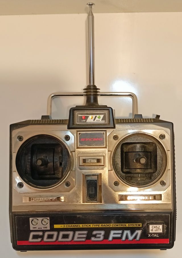 Mando Radio Control Bycmo Code 3 FM 40MHz |Perfect
