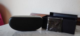 Funda para gafas negra. N97