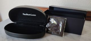 Funda para gafas negra. N97