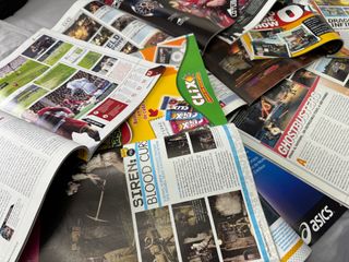 9 revistas PLAYSTATION OFICIAL y PLAYMANIA 2000