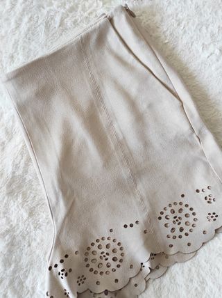 Pantalón corto crema Mango