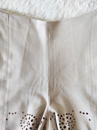 Pantalón corto crema Mango