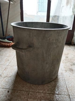 caldero acero inoxidable grande