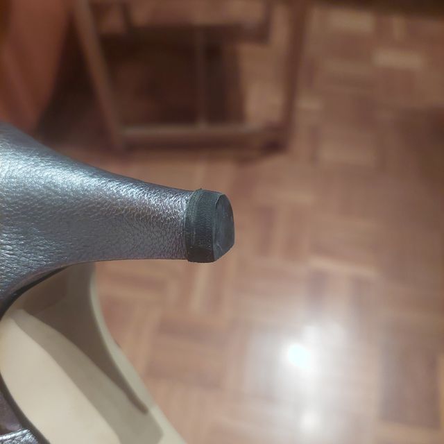 Sandalias plateadas piel