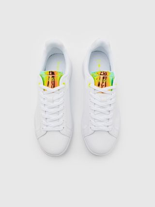 Zapatillas Lacoste.
