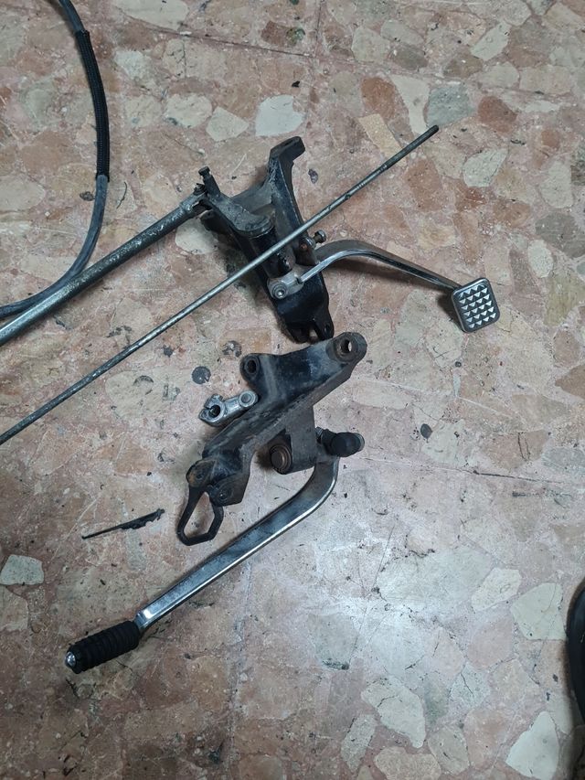 Despiece suzuki intruder 800