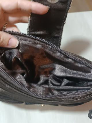 Bolso de fiesta.  Raso marrón