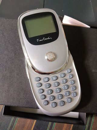 Calcolatrice e penna Pierre Cardin 