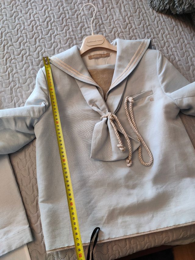 Traje comunion Hortensia maeso año2023