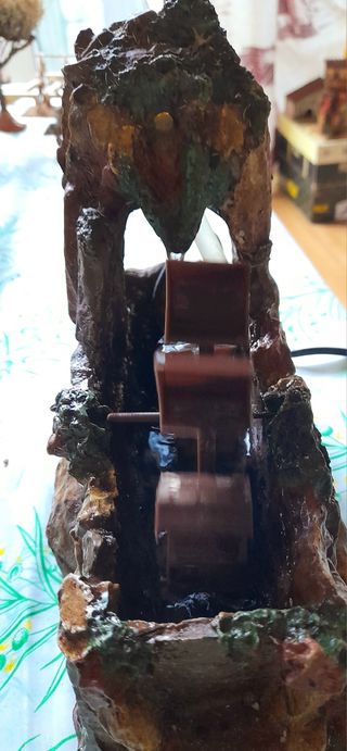 FUENTE ELECTRICA DE AGUA-PESEBRE