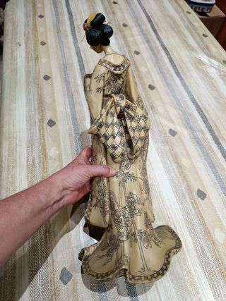 ANTIGUAS FIGURAS GEISHAS