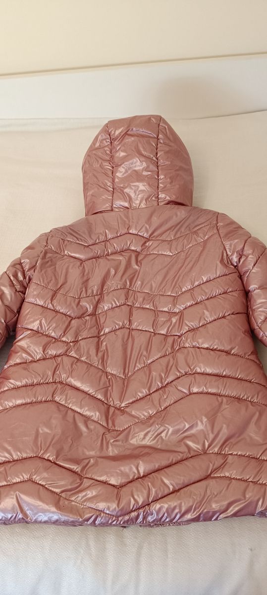 Abrigo rosa para niña T. 4-5 años
