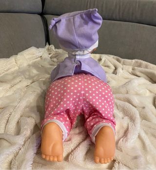 Muñeca Love Bebé - Mi bebé gatea