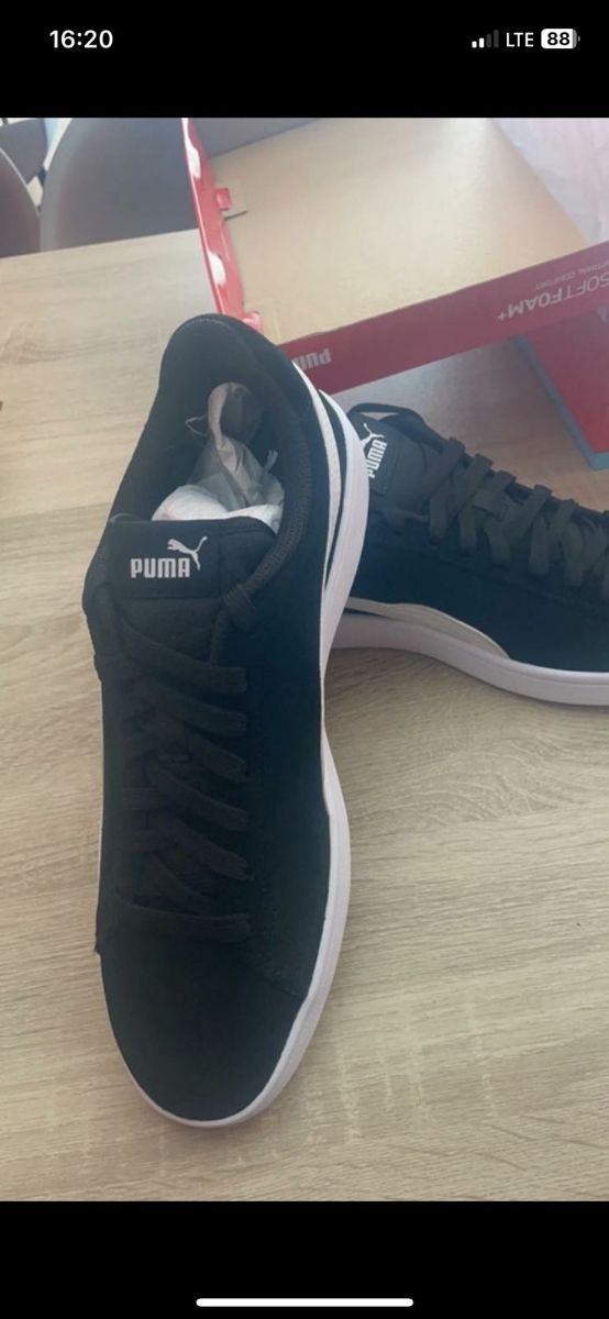 Scarpe sportive n.43