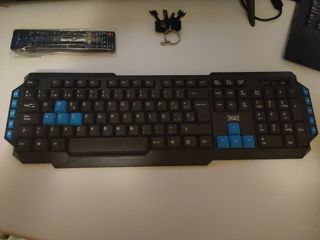 Teclado y ratón Bluetooth 