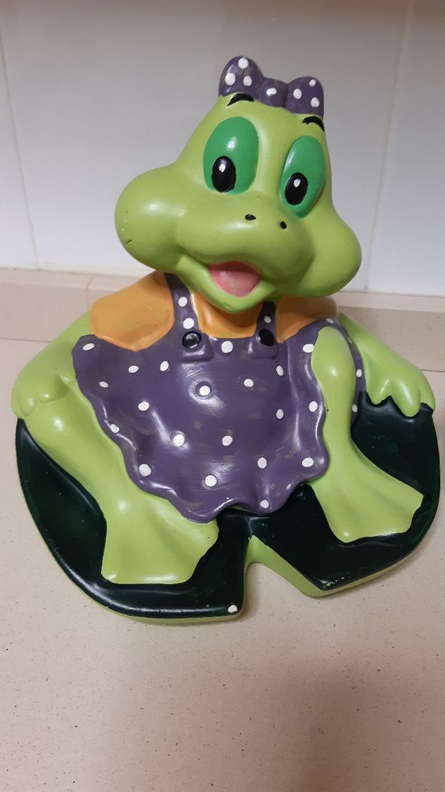 RANAS HUCHAS‼️‼️ 24×23CM