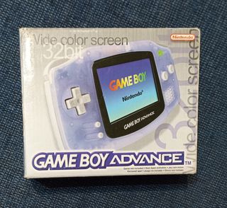 Game boy advance con caja y documentos
