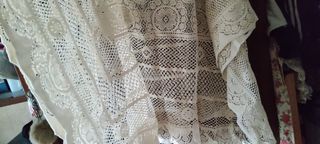 Runner in pizzo colore beige cm 170 x 142