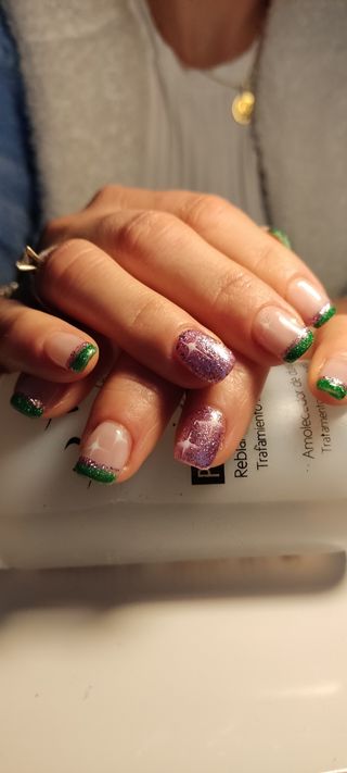 Manicurista y maderoterapia corporal a domicilio