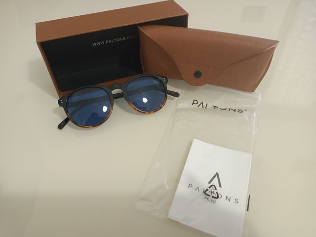 Occhiali da sole marca Paltons