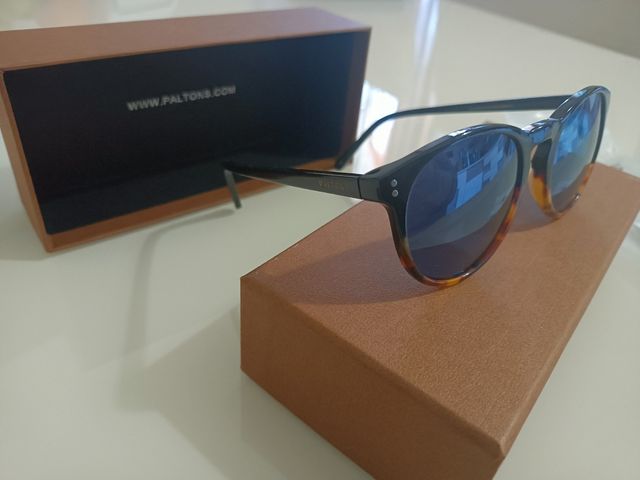 Occhiali da sole marca Paltons