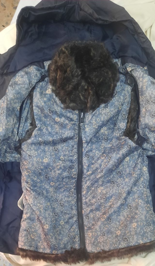 Anorax tipo barbour Brotes niña 10 años.