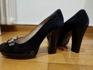 Zapatos tacón Marca Laura Amat
