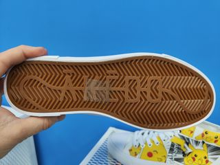 Zapatillas Pokémon Pikachu + Camiseta