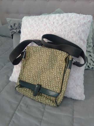 Bandolera Calvin Klein 