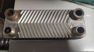 Bomba, quemador e intercambiador