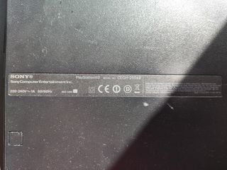 PlayStation 3 con 2 mandos y juegos