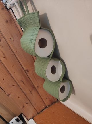 Bonito cuadro de baño nuevo para decorar